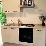 B&B Como Lake Cottage 3* 莱科