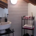 B&B Como Lake Cottage