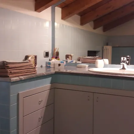 Nocleg ze śniadaniem B&B Como Lake Cottage