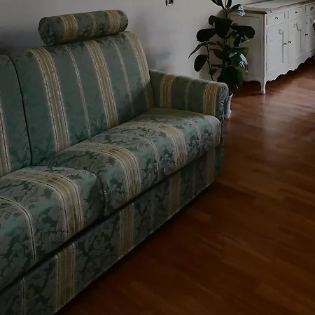 B&B Como Lake Cottage Nocleg ze śniadaniem